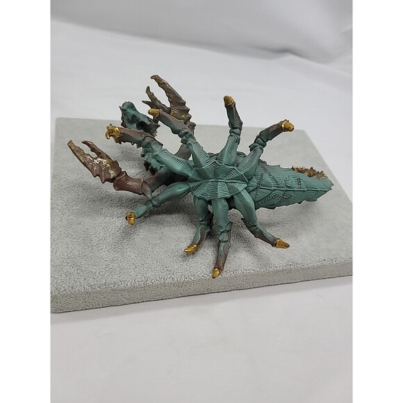 2015 Safari Ltd Desert Dragon PVC Golden Scorpion 7" Figure Toy - Picture 15 of 16